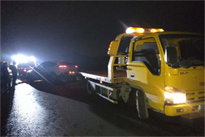 东华门24小时车辆搭电联系电话