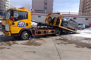 东华门救援拖车费用怎么算
